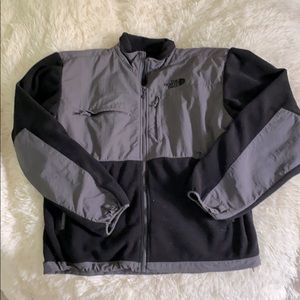 The North Face Fleece Lined Black/Gray Jacket